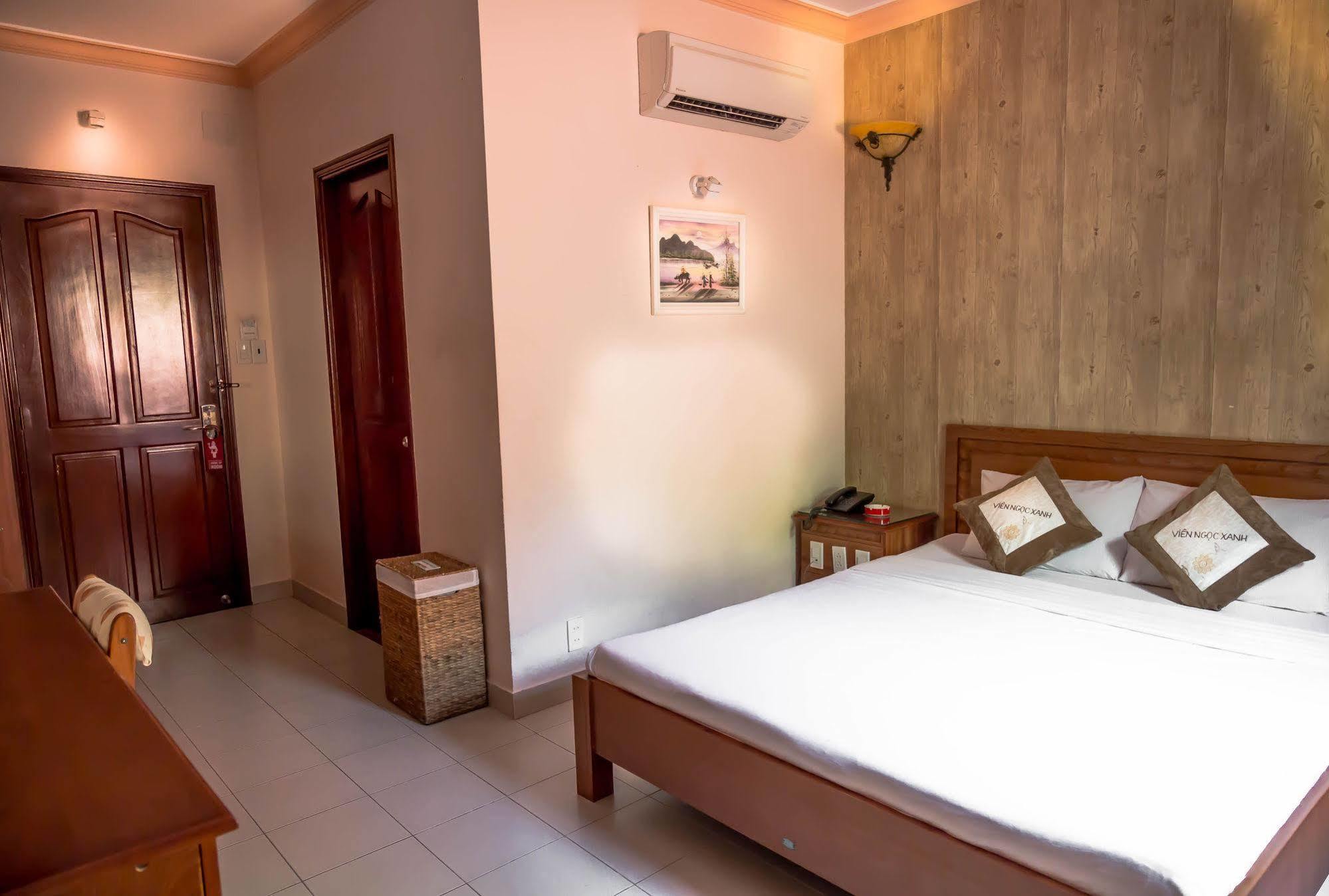 Vien Ngoc Xanh Hotel 1 Хошимін Екстер'єр фото