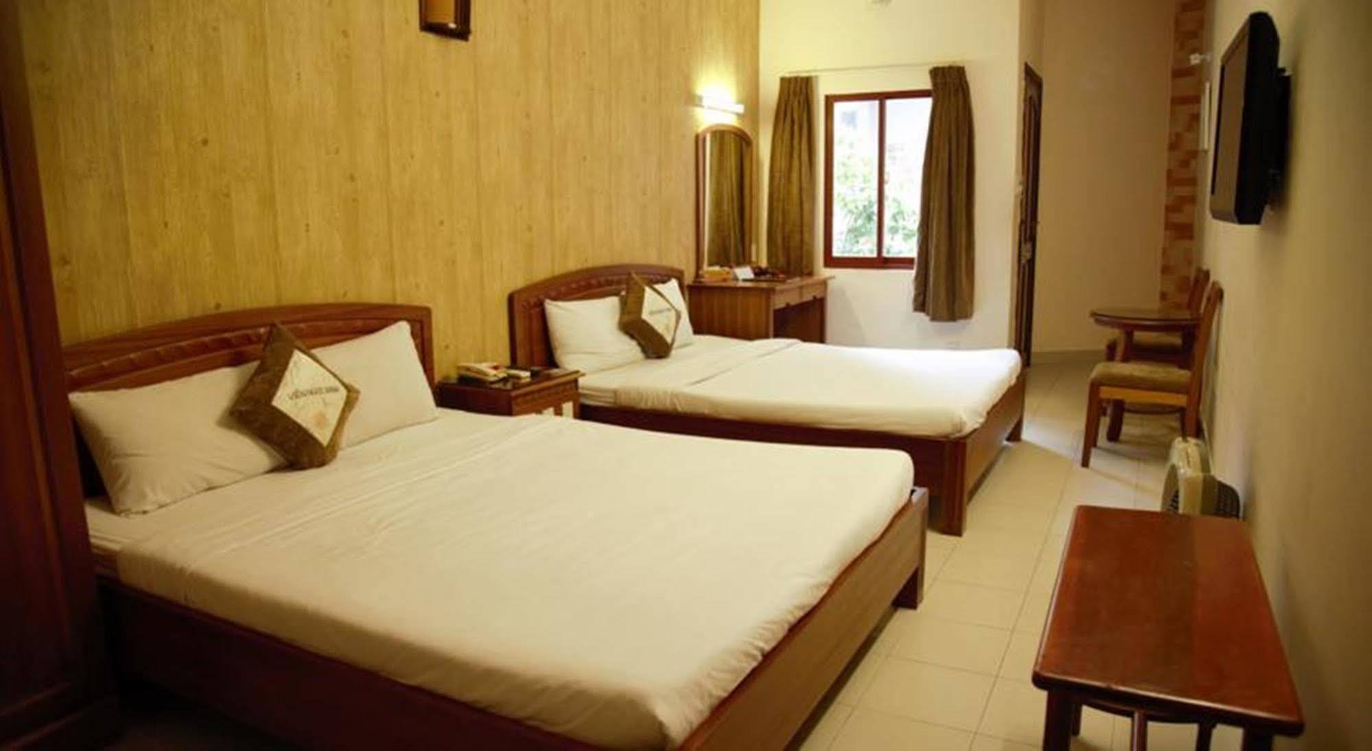Vien Ngoc Xanh Hotel 1 Хошимін Екстер'єр фото